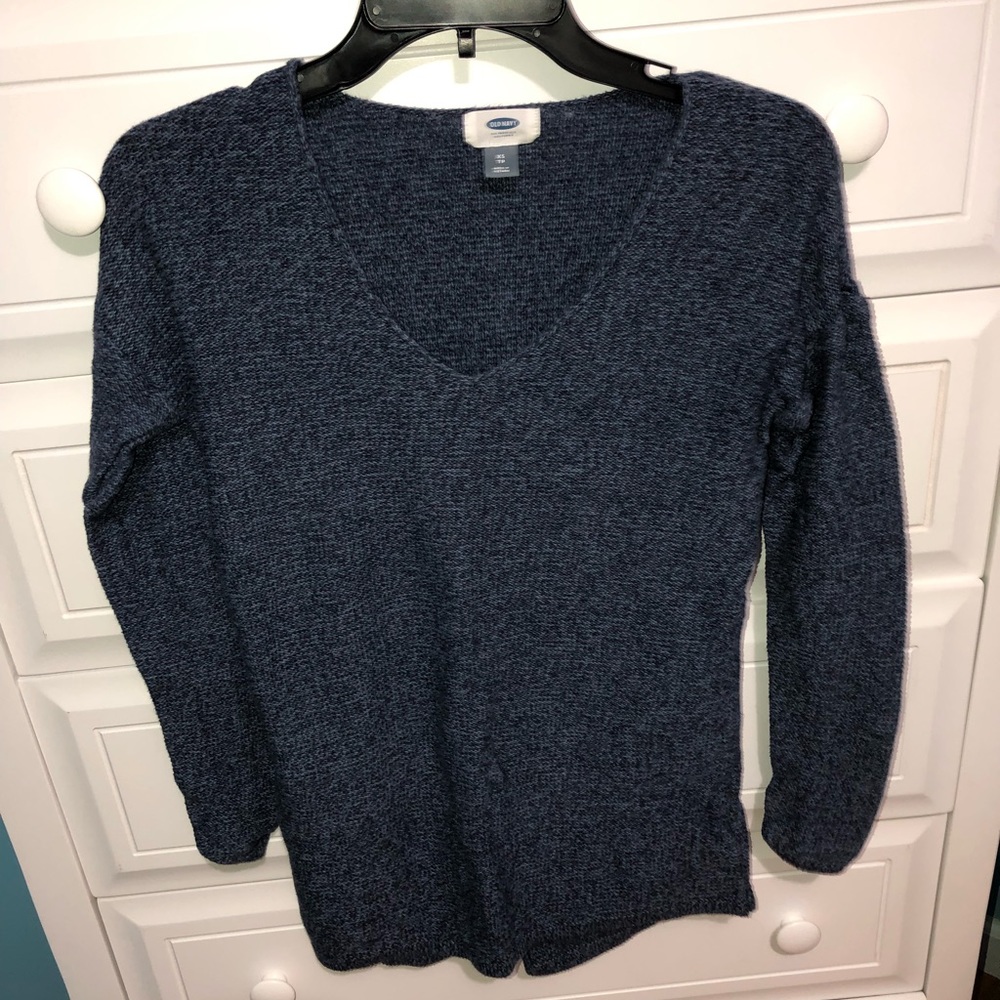 Old navy sweater